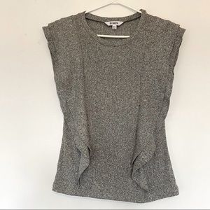 BB Dakota | B&W Cap Sleeve w Ruffle Detail